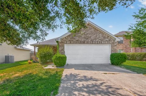Photo of 9314 Chamisal Court, Humble, TX 77396 (MLS # 11368174)