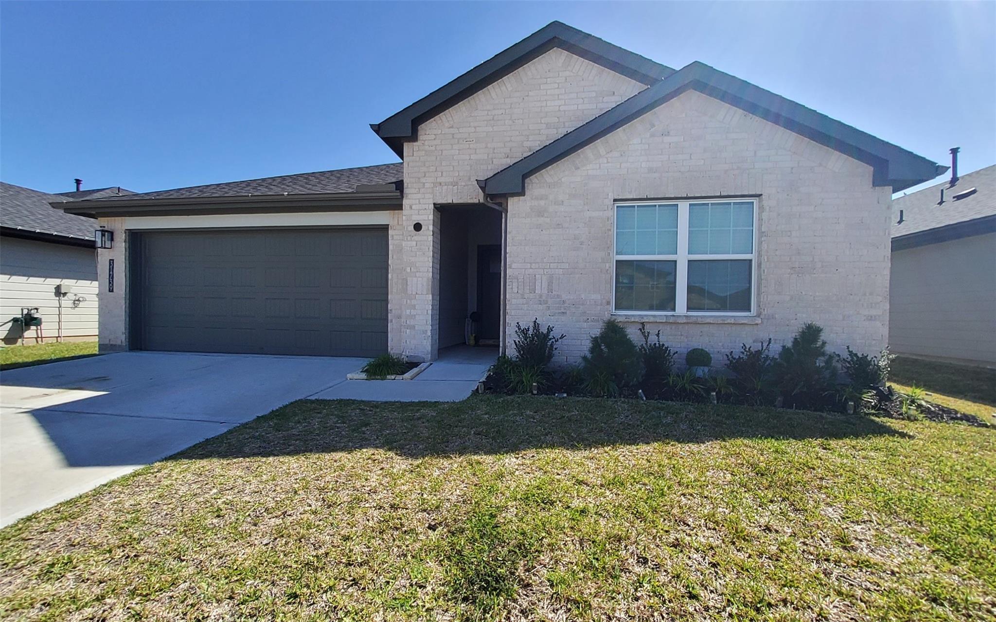 31739 Margaret Woods Lane