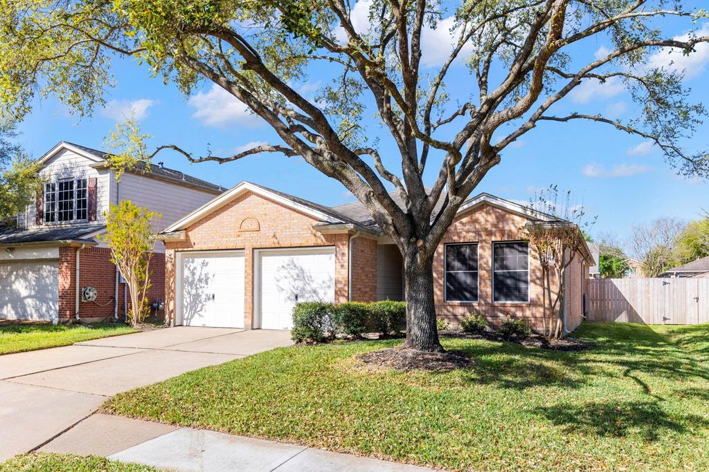 Photo of 4815 Rustic Field Lane, Katy, TX 77449 (MLS # 14810651)