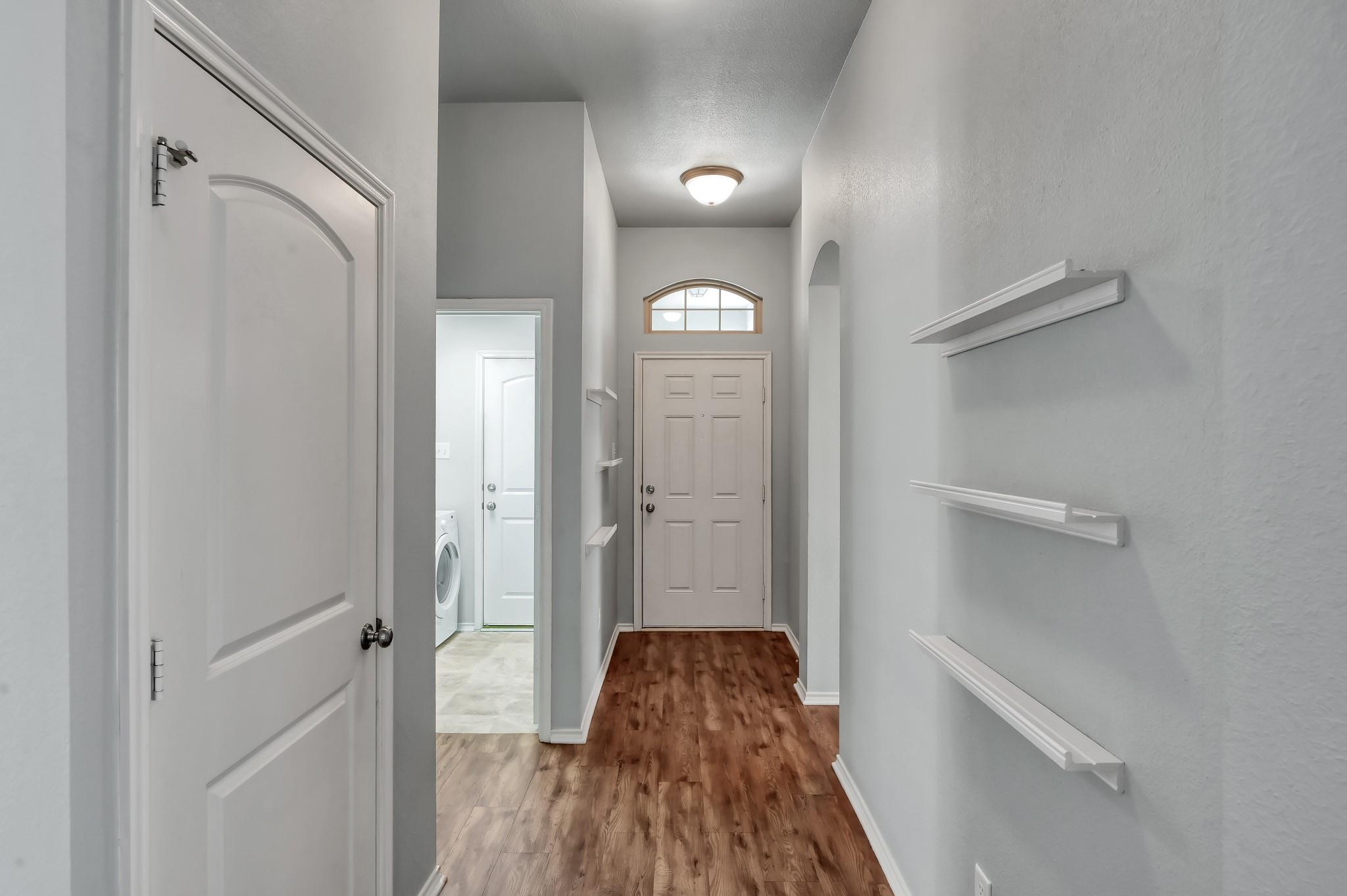 990 Northampton Drive