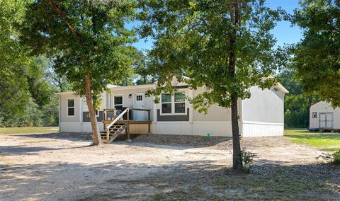 Photo of 1047 Jim Bob Lane, New Ulm, TX 78950 (MLS # 68300832) Photo of 1047 Jim Bob Lane, New Ulm, TX 78950 (MLS # 68300832)