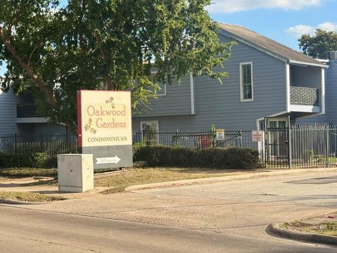 Photo of 5625 Antoine Drive #501, Houston, TX 77091 (MLS # 38590425)