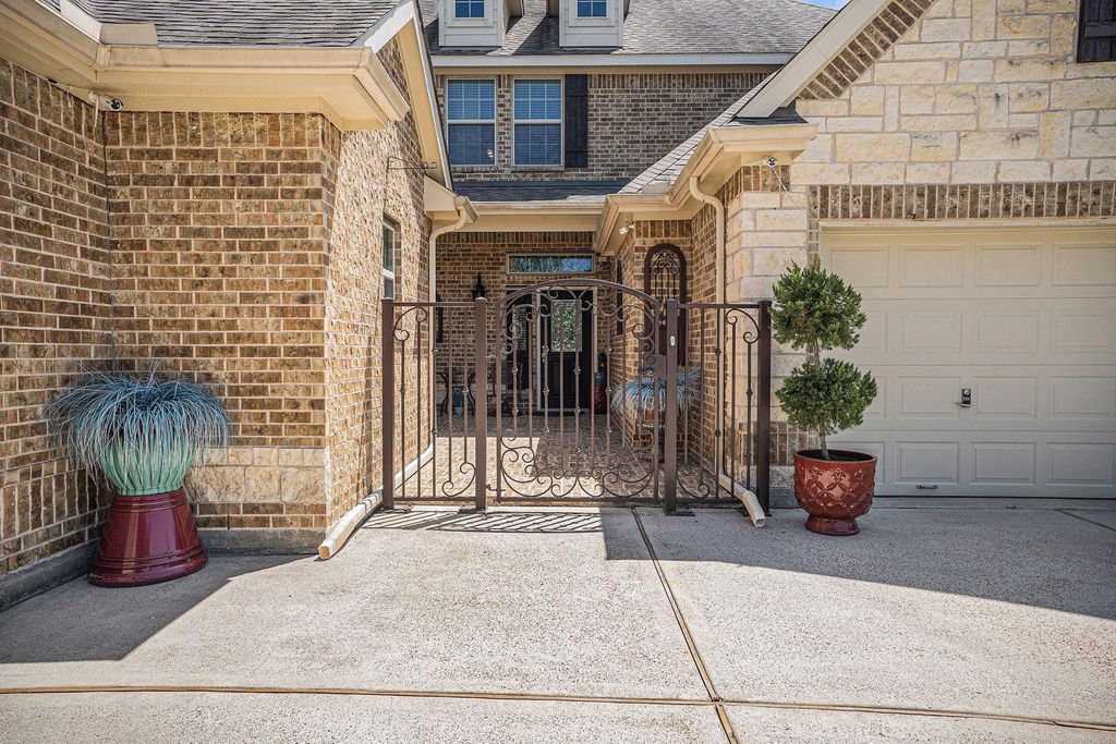 Photo of 2228 Flower Croft Lane, League City, TX 77573 (MLS # 59952122)