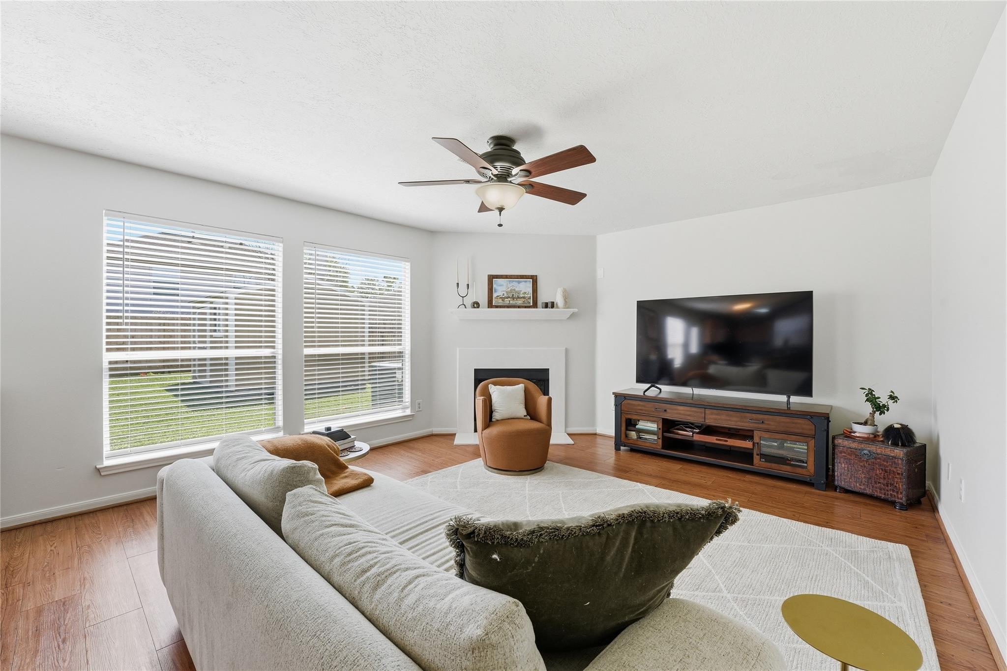 2726 Hidden Spring Vale Drive