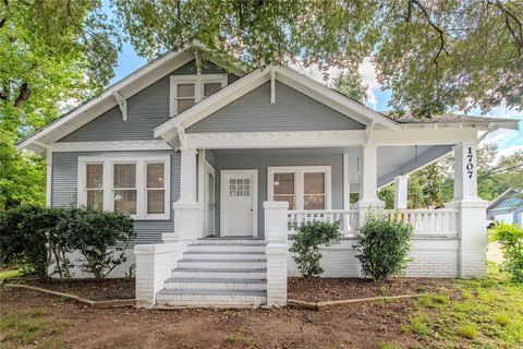 Photo of 1707 S Day Street, Brenham, TX 77833 (MLS # 72639619) Photo of 1707 S Day Street, Brenham, TX 77833 (MLS # 72639619)