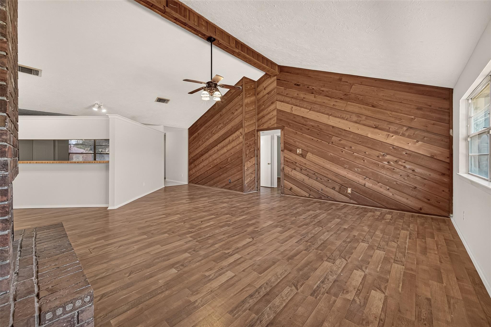 10135 Shell Rock Road