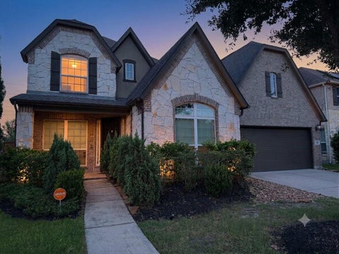 Homes For Rent - 11611 Arbirlot Drive<br/> Fort Bend County, Richmond, TX 77407