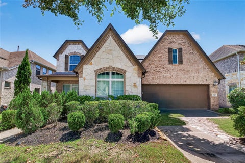 Photo of 11611 Arbirlot Drive, Richmond, TX 77407 (MLS # 79627611)