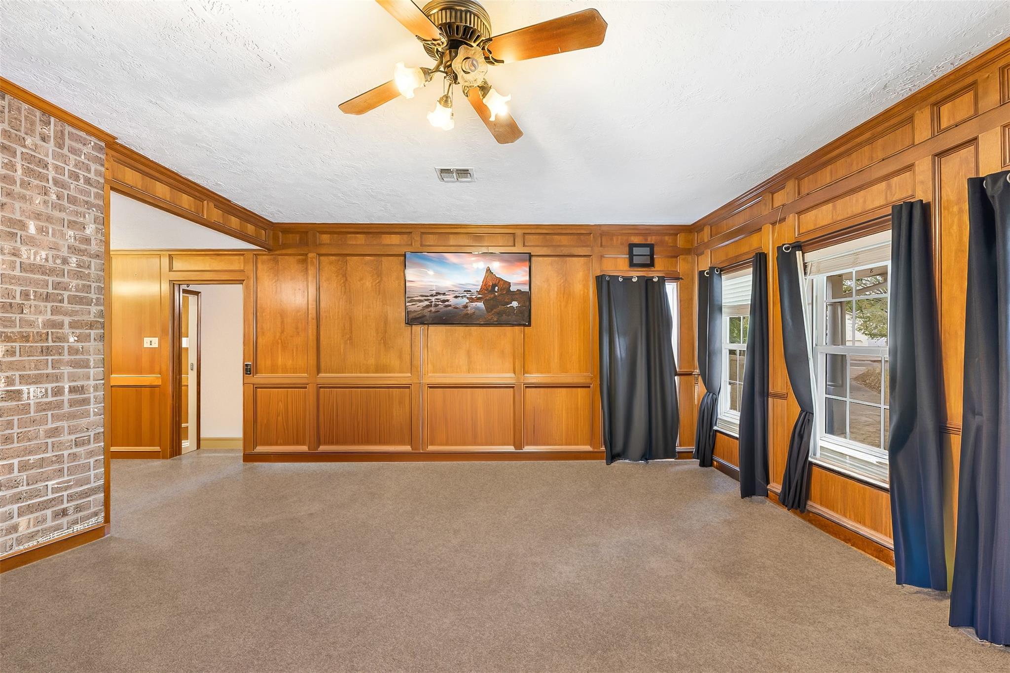 1500 Bluebonnet Drive