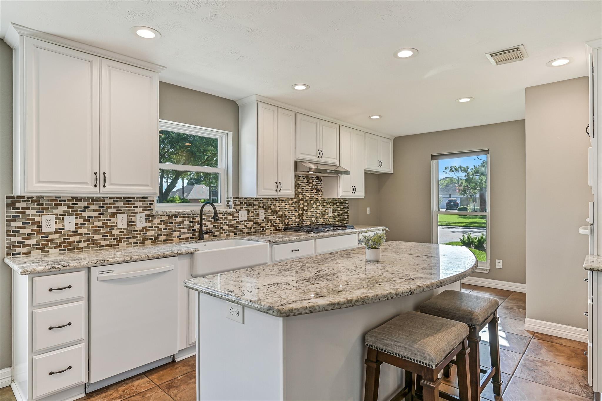 513 Meadow Bend Drive