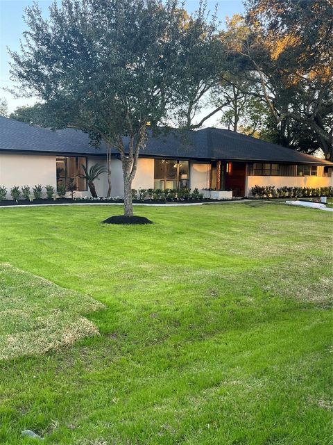 Photo of 1513 S Lee Street, Alvin, TX 77511 (MLS # 61236989)