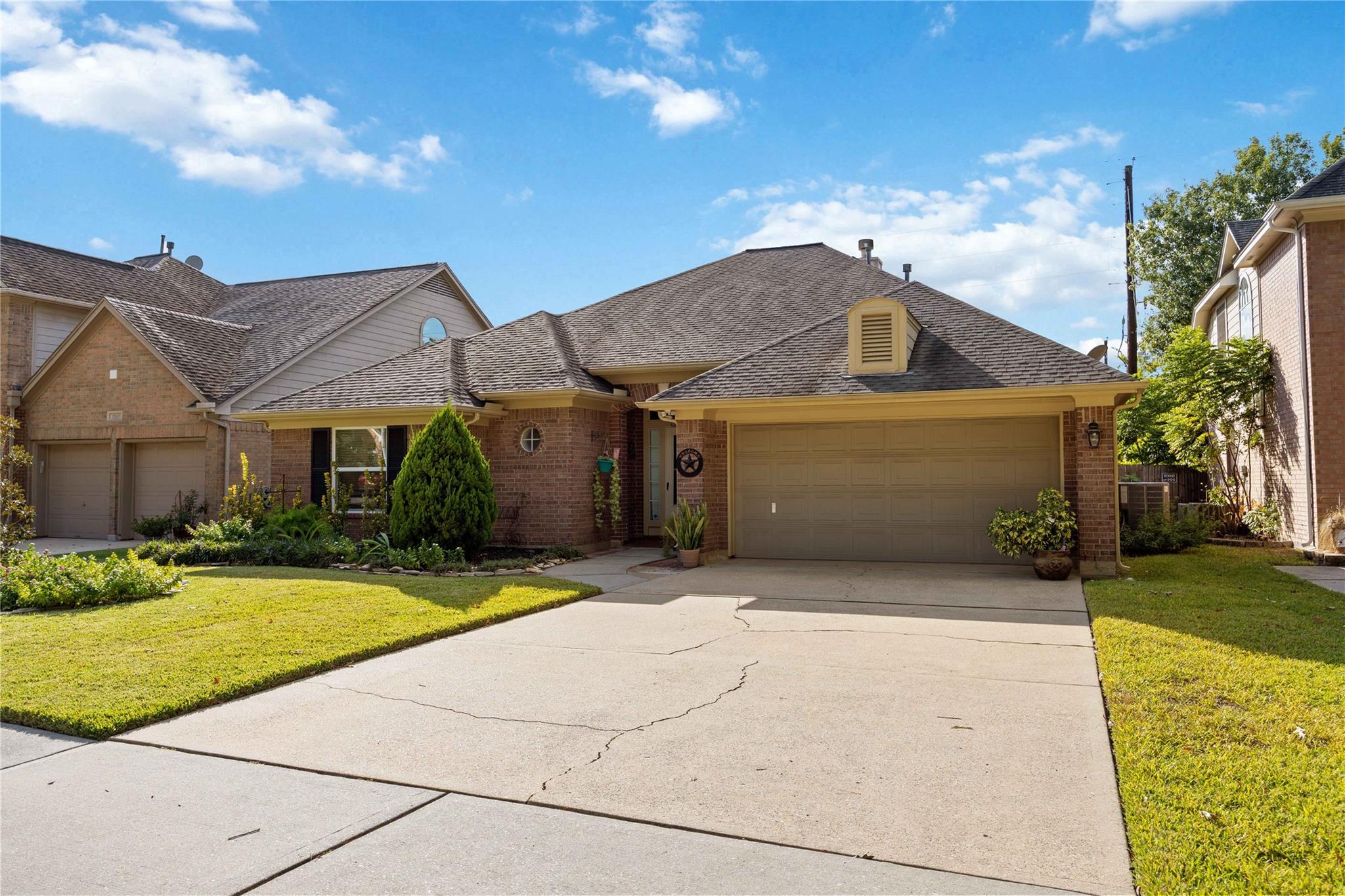 25619 Myrtle Springs