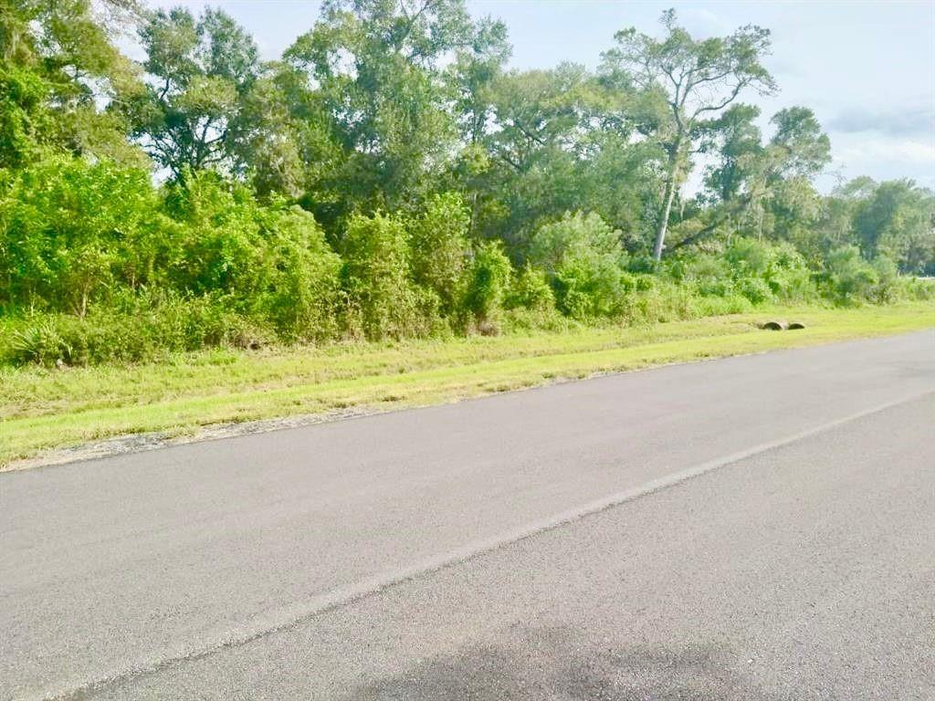 32203 Bayou Bend