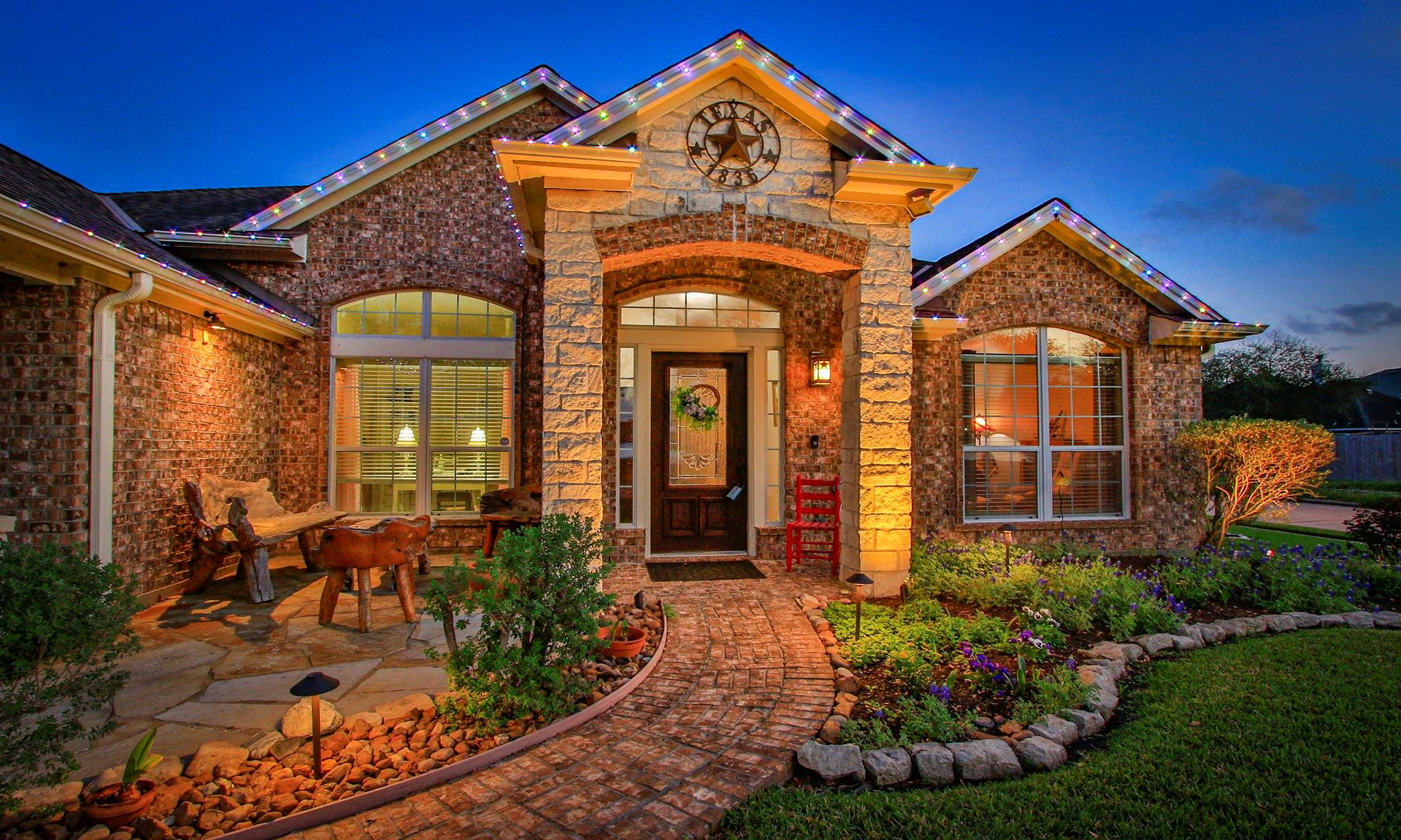 8227 Palmetta Spring Drive