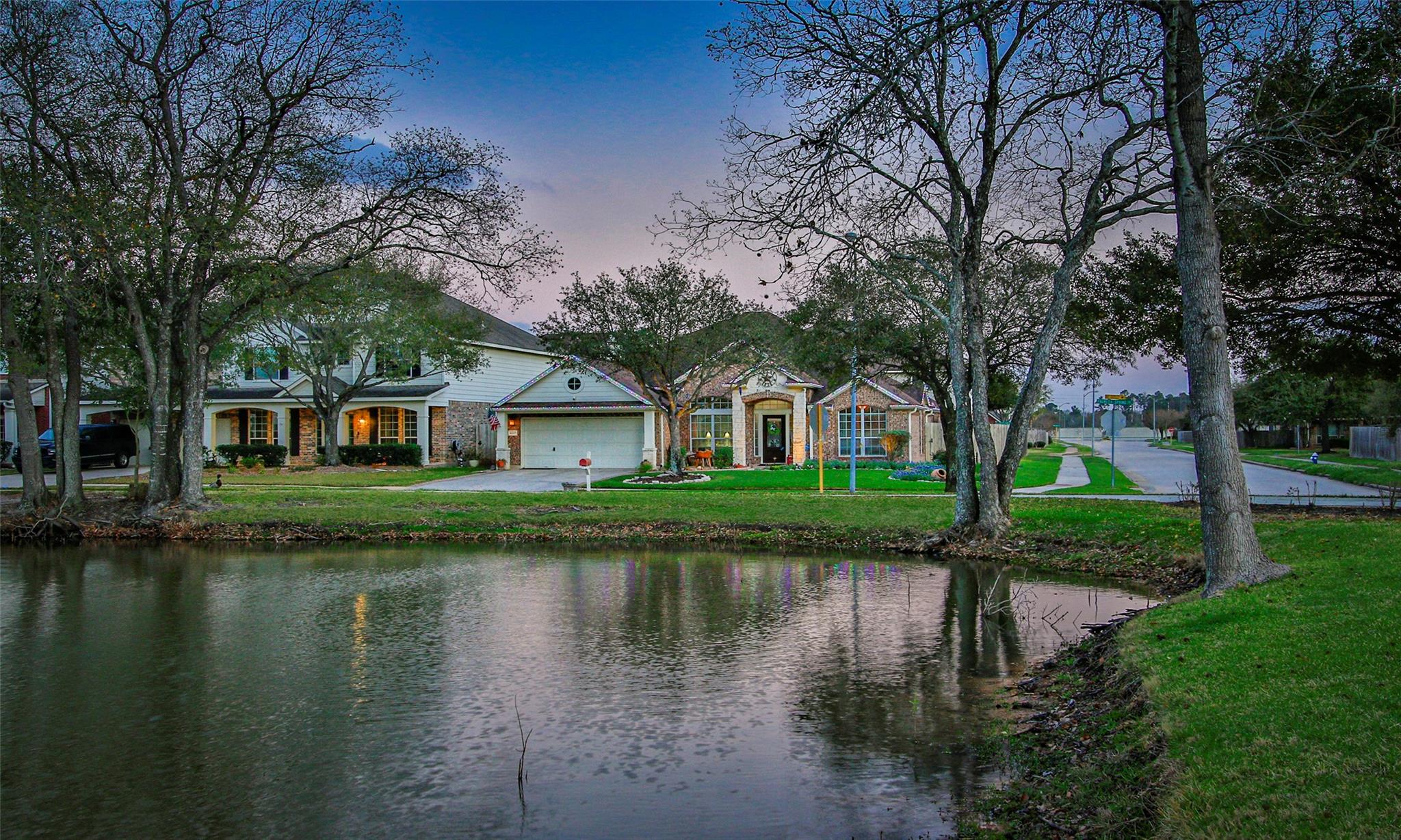 8227 Palmetta Spring Drive