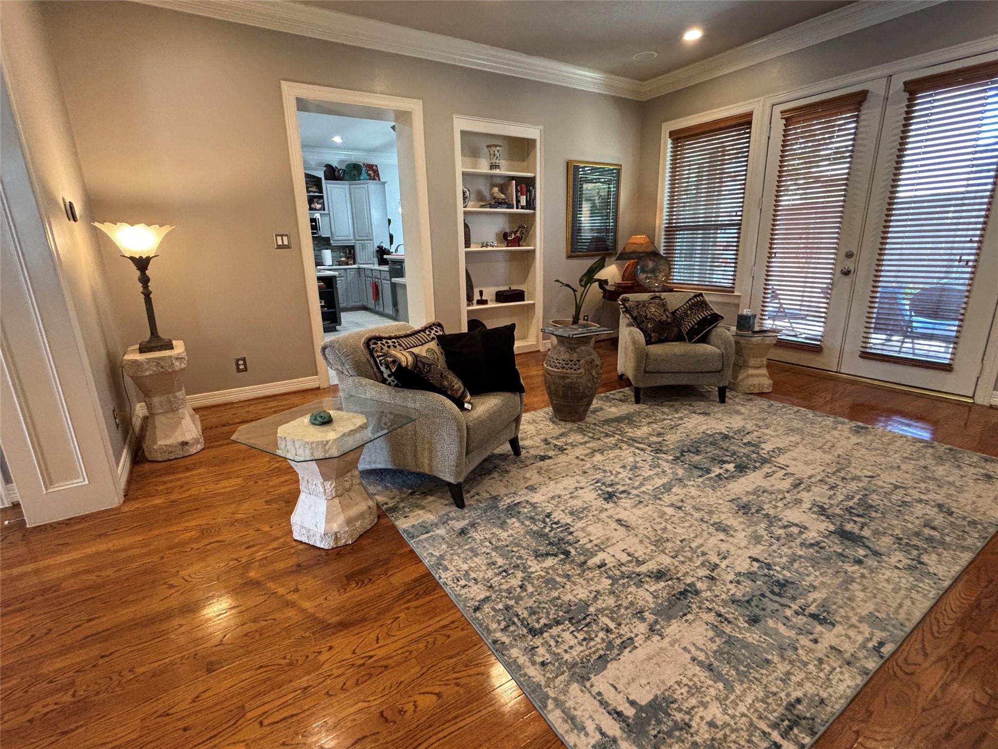 1407 Waterside Drive