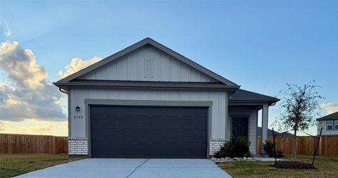 Photo of 8542 Alma Lily Drive, Richmond, TX 77469 (MLS # 93917471)