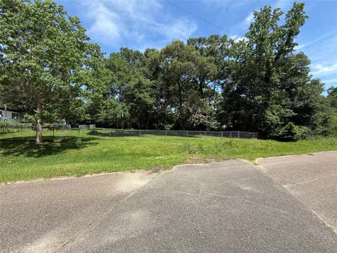 Vacant Land For Sale - LOT 4 Honeysuckle Lane<br/> Magnolia, TX 77354