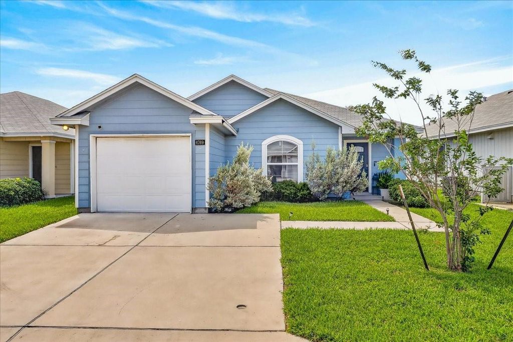 Photo of 6769 Mikayla Street, Corpus Christi, TX 78413 (MLS # 73224339)