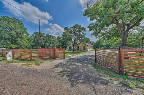 Photo of 204 Matthew Cove, Bastrop, TX 78602 (MLS # 61713017)