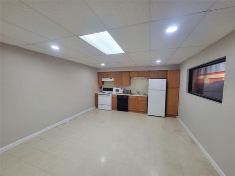 Photo of 12600 La Riviera #A, Houston, TX 77015 (MLS # 90656667)
