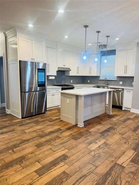 5317 Higgins Street Houston TX 77033