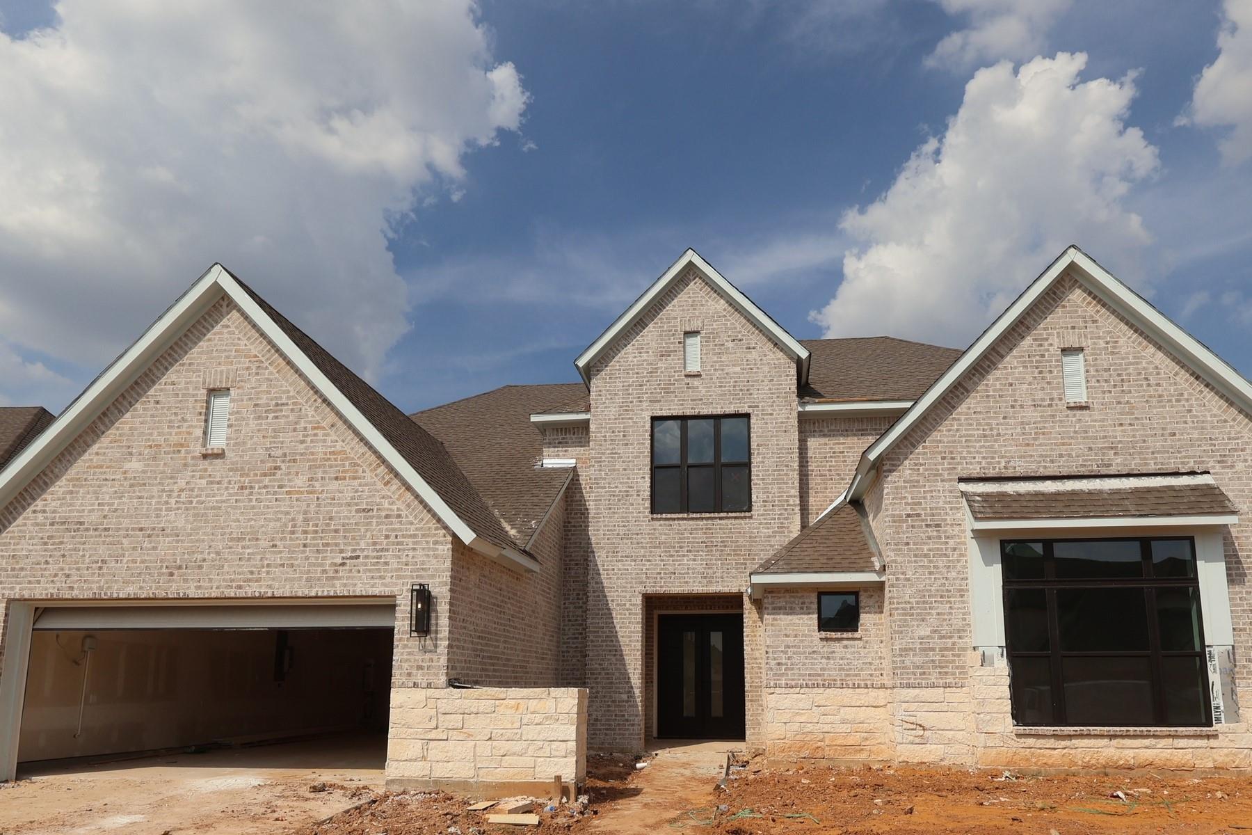 710 Hummingbird Haven Drive