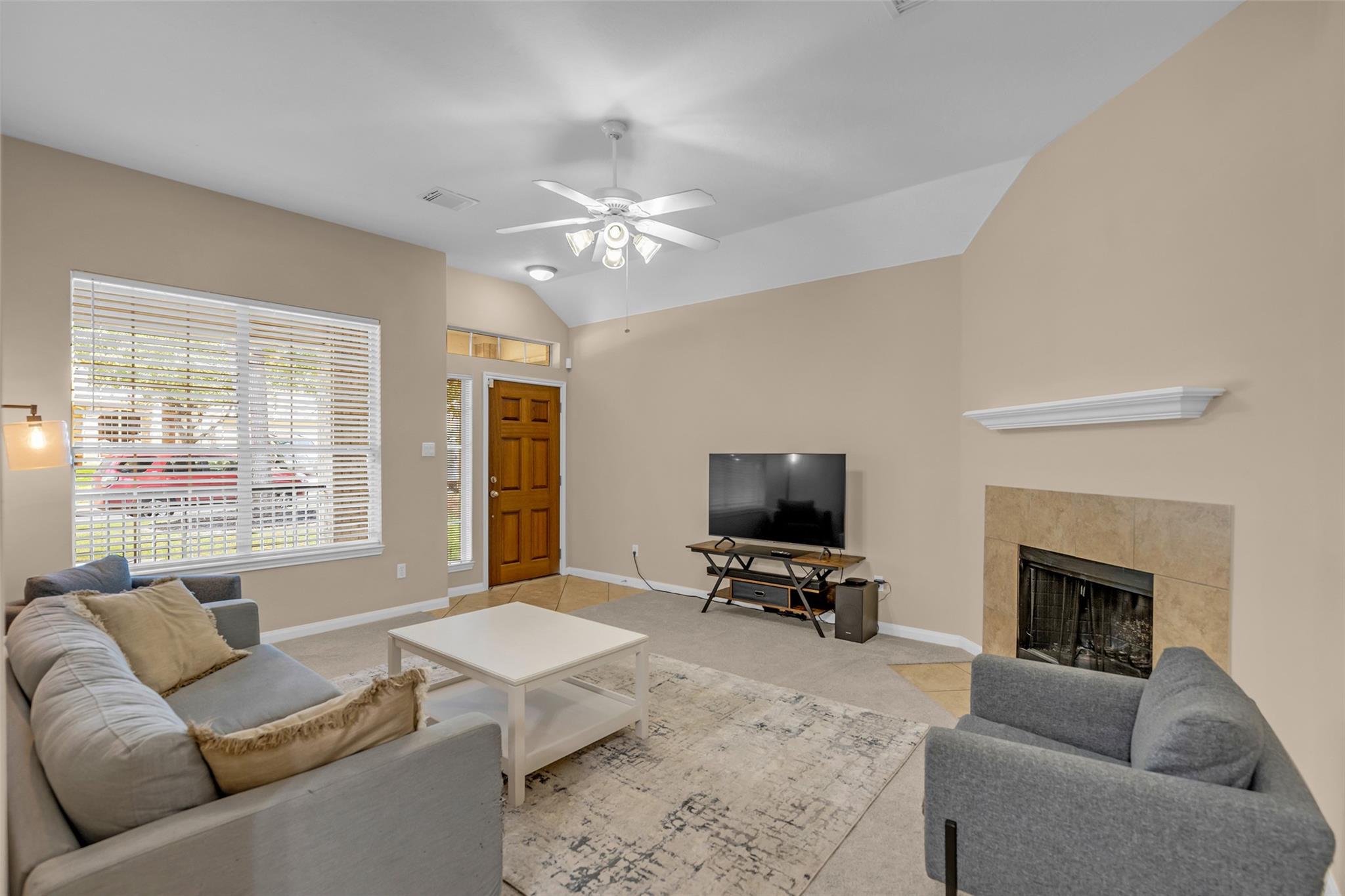 2919 Whitman Drive
