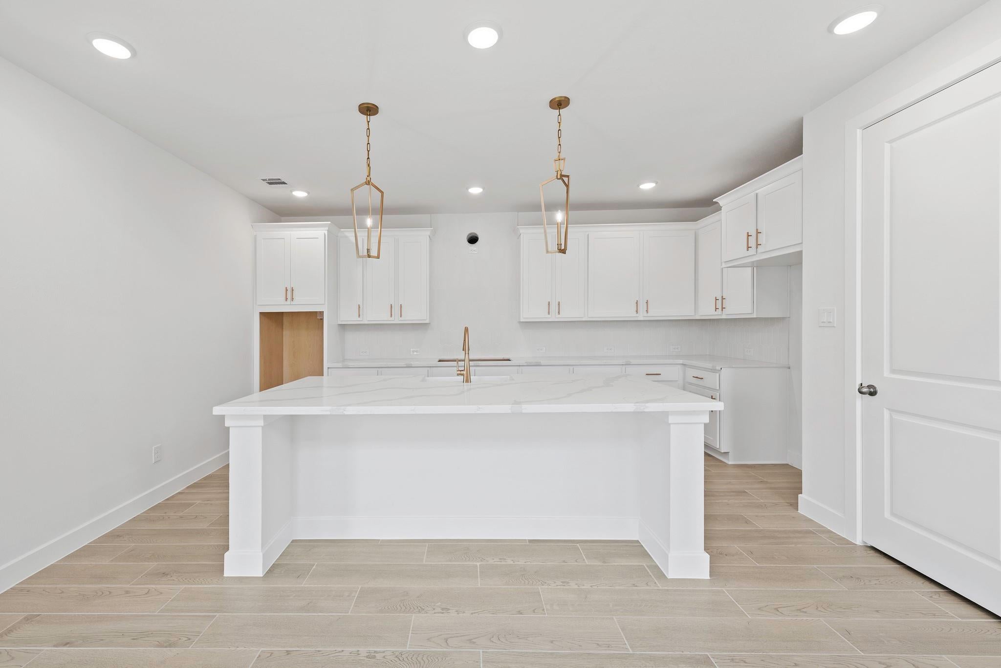 7810 Clover Gully Lane