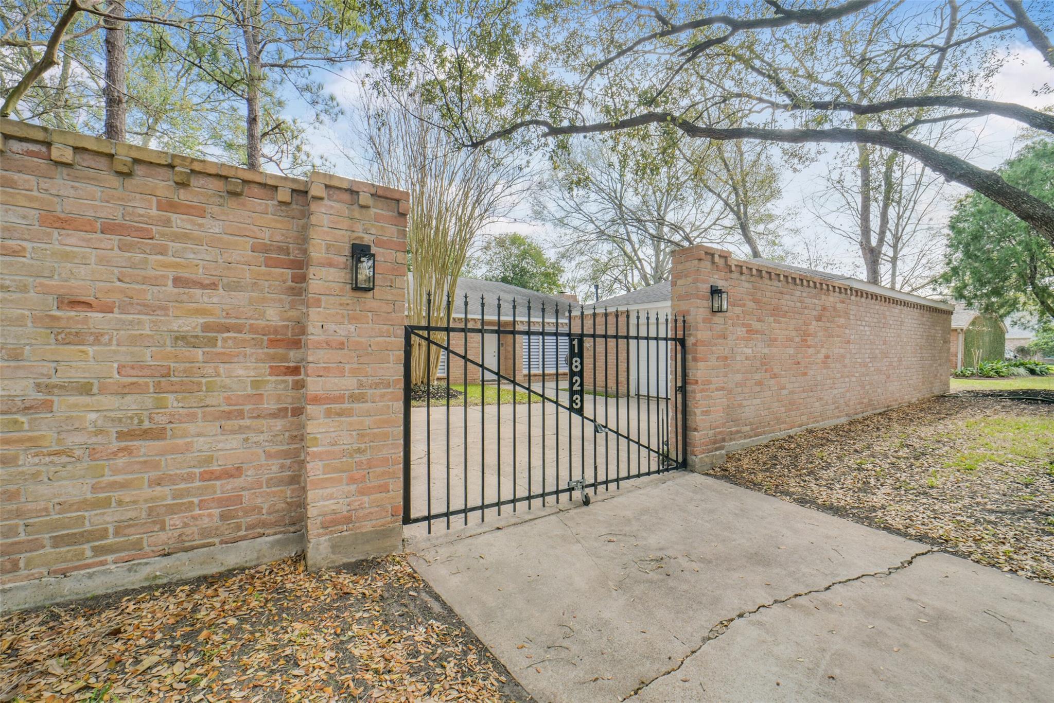 1823 Cherry Bend Drive