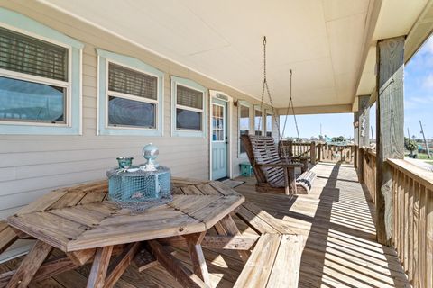 Tiny photo for 1515 Galveston Avenue, Port Bolivar, TX 77650 (MLS # 33429768)
