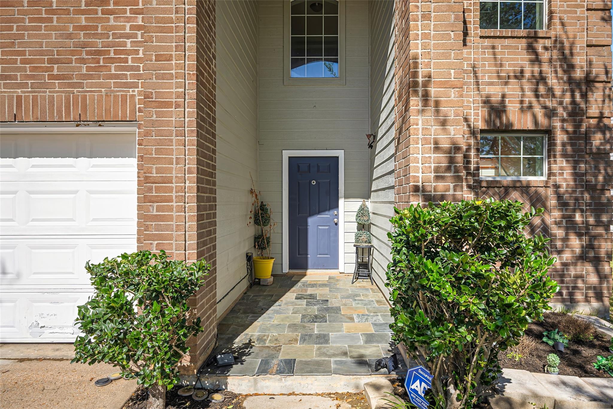 7703 Northfork Hollow Lane