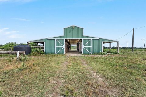 297 Lcr 615 Groesbeck TX 76642