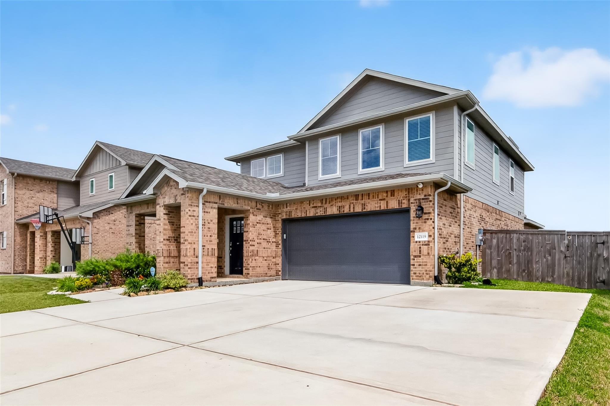 12119 Rushing Ridge Dr
