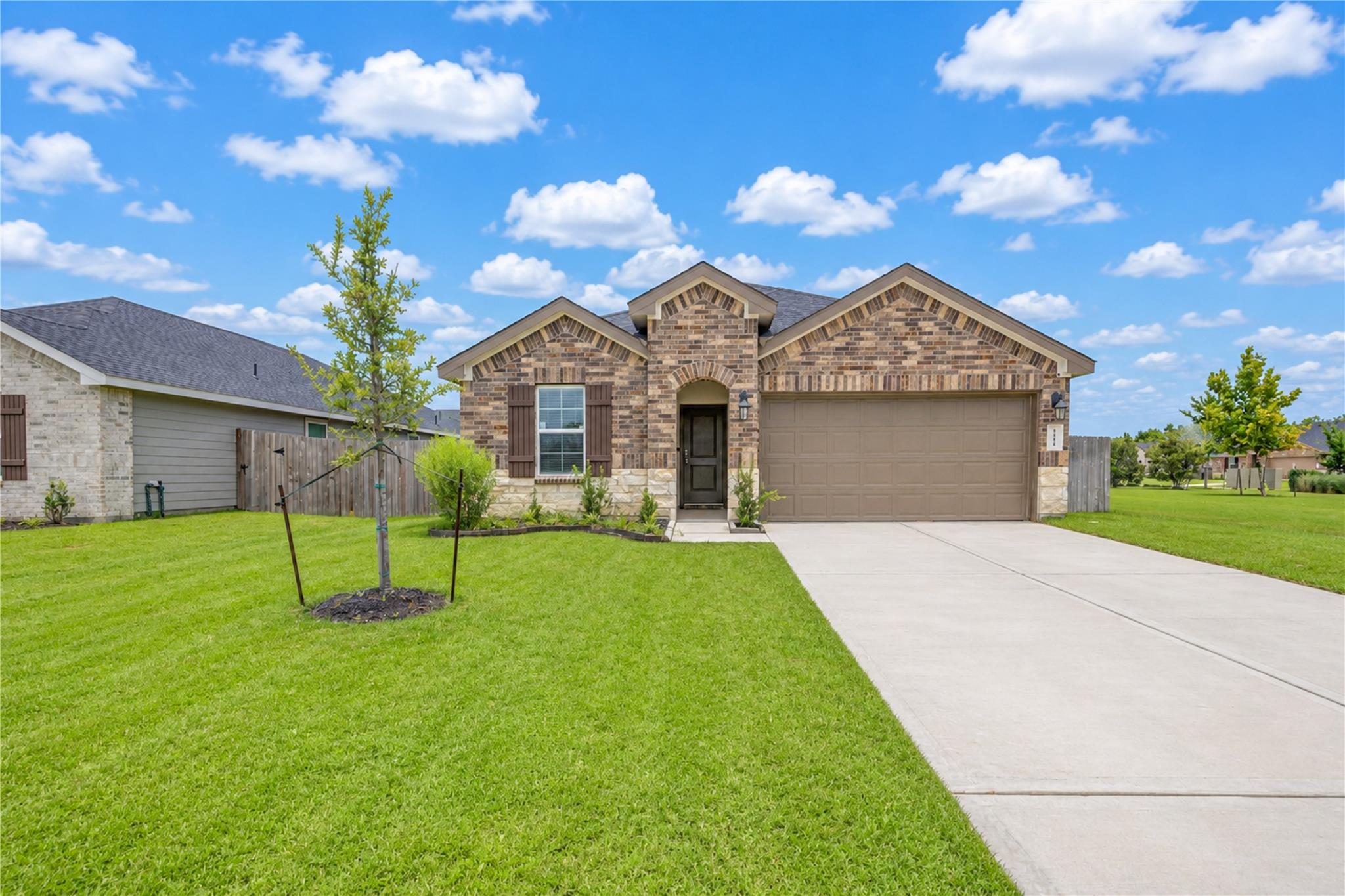 1511 Crete Island Way