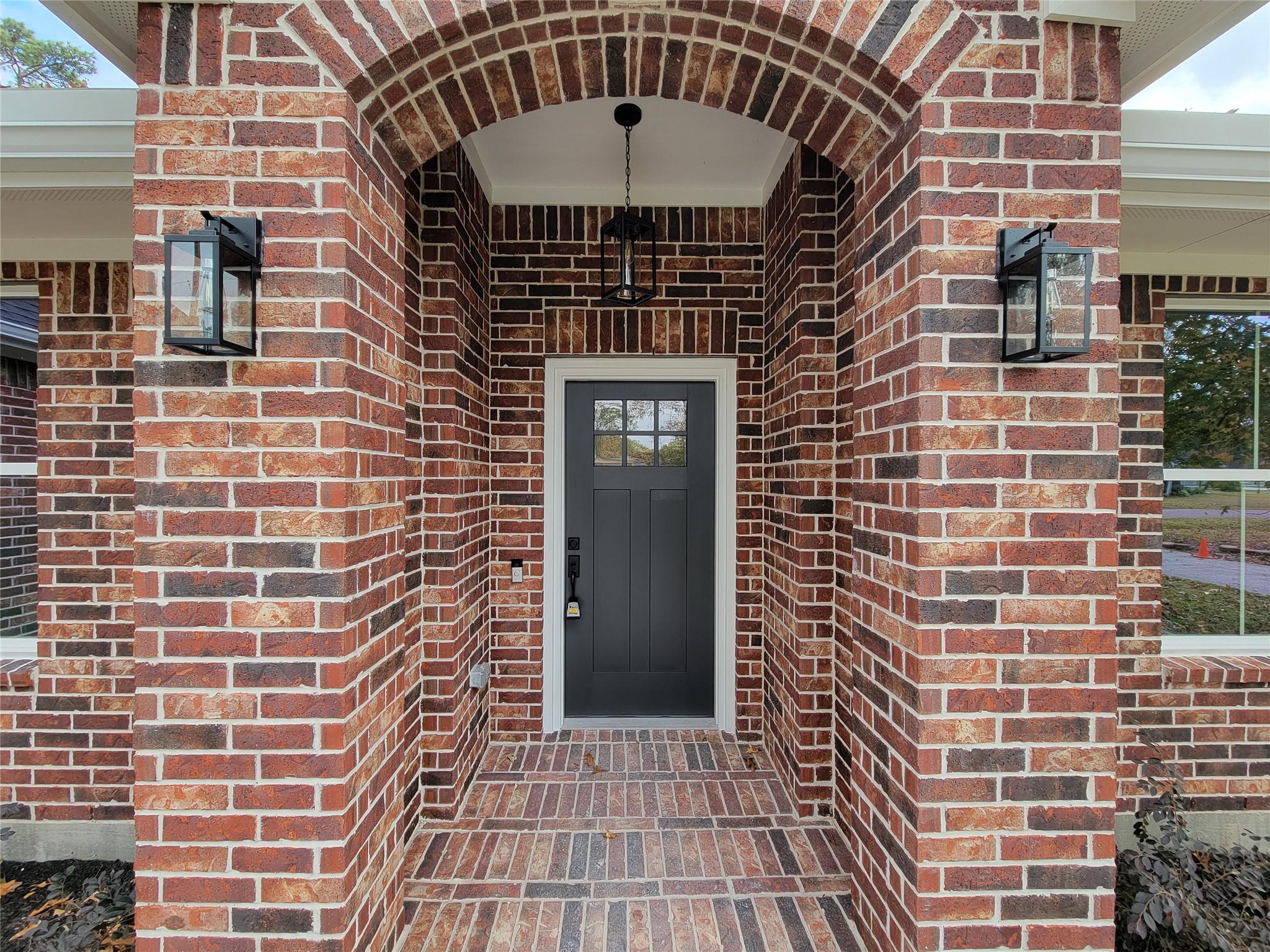 10312 Lakewood Drive