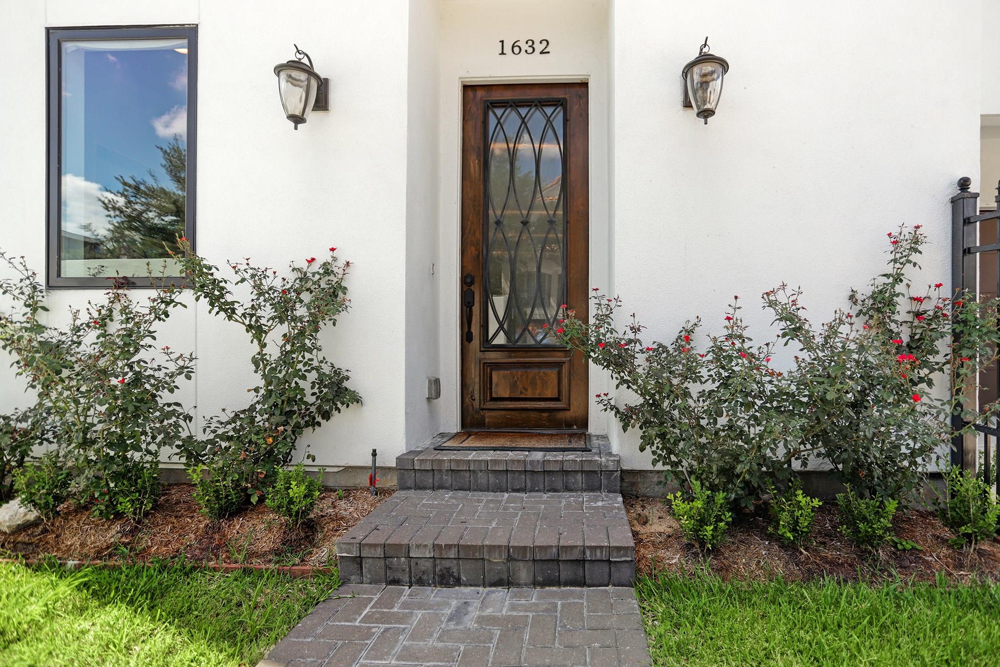 1632 Potomac Drive