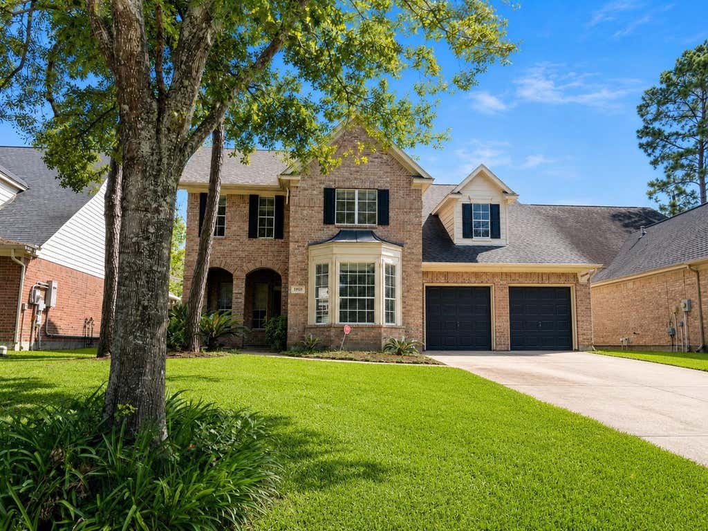 Photo of 19510 Water Point Trail, Humble, TX 77346 (MLS # 11112323)