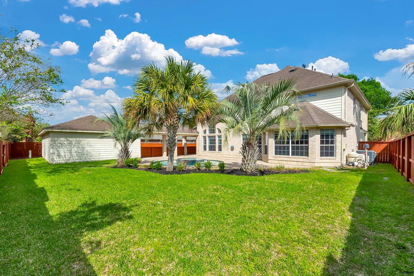 5935 Santa Fe Springs Drive