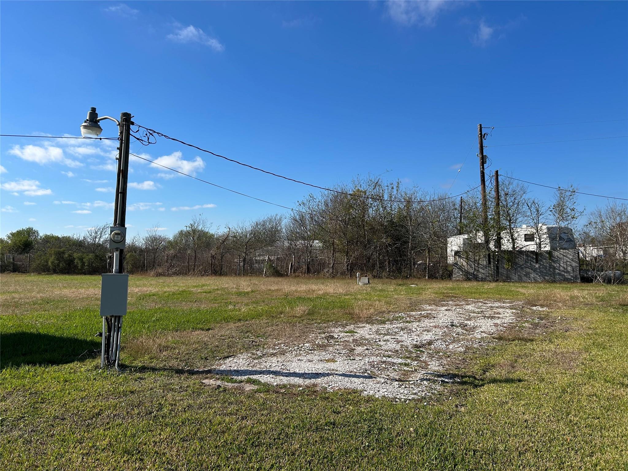 4906 County Road 469