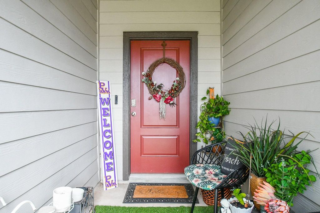 Photo of 7723 Golden Rubia Lane, Rosharon, TX 77583 (MLS # 34424018)