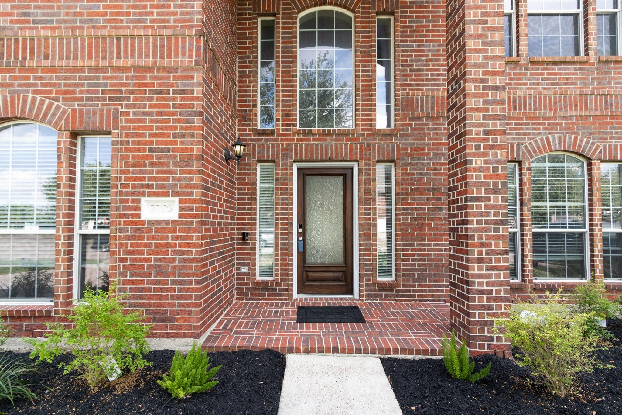 2705 Haleys Comet Ct Court