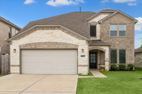 Photo of 5332 Cascade Court, Alvin, TX 77511 (MLS # 60029690)