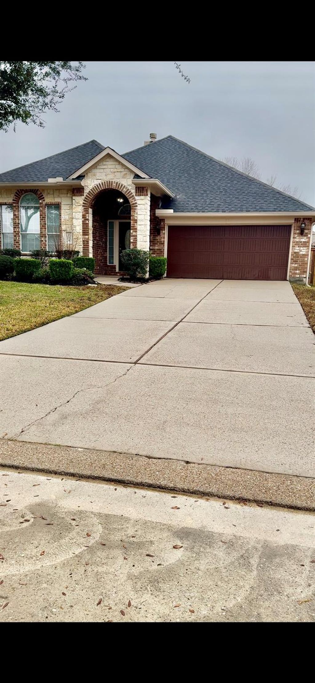 Photo of 21424 Quail Point Ln Ln, Montgomery, TX 77365 (MLS # 83656556)