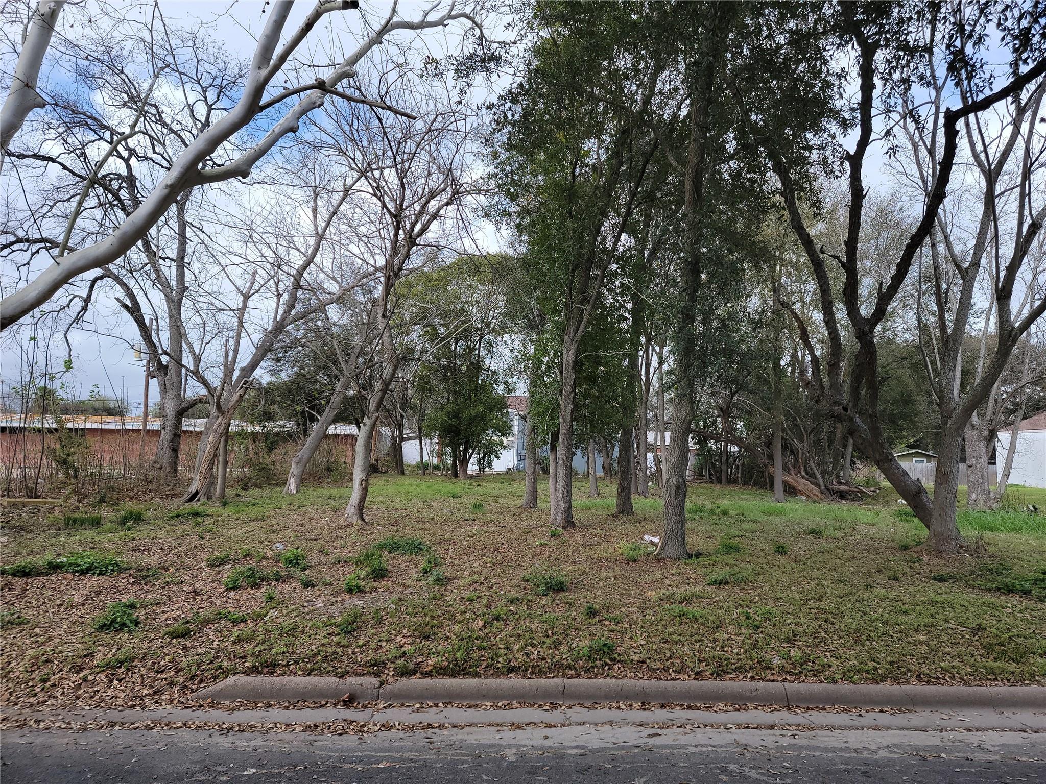 410 8th Avenue North