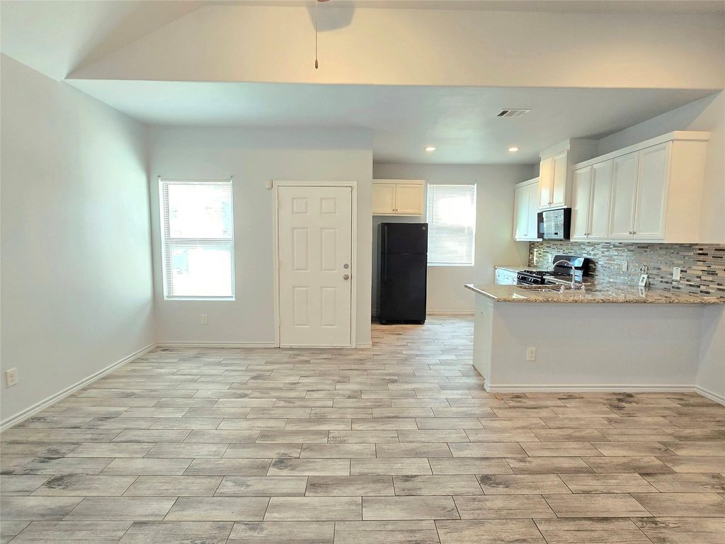 Photo of 4410 Larkspur Street #A, Houston, TX 77051 (MLS # 21189751)