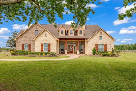 Homes For Sale - 1910 Fox Trot Circle<br/> Richmond, TX 77406