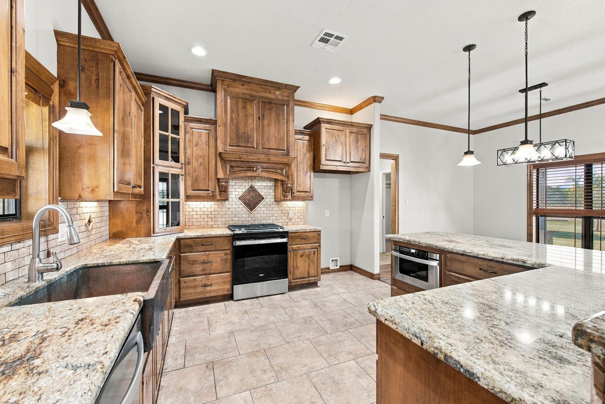 7443 Field Creek Estates Drive