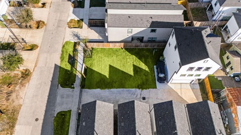 Vacant Land For Sale - 104 E 44th Street<br/> Houston, TX 77018