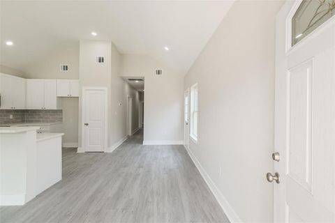 Photo of 16984 W Dounreay, Montgomery, TX 77316 (MLS # 83318491)